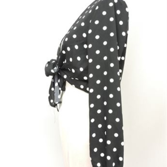 Combo Dynamite Top (sm) & Forever 21 Shorts (lrg) - Picture 4 of 7